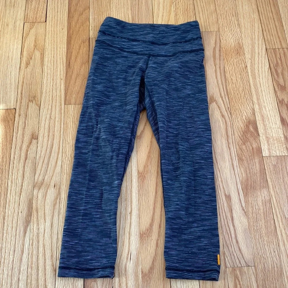 Lucy Powermax Crop Hatha Collection XXS parallel stripe leggings flawed black - Picture 1 of 7